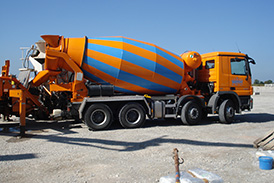 Vehicle fleet and unloading area