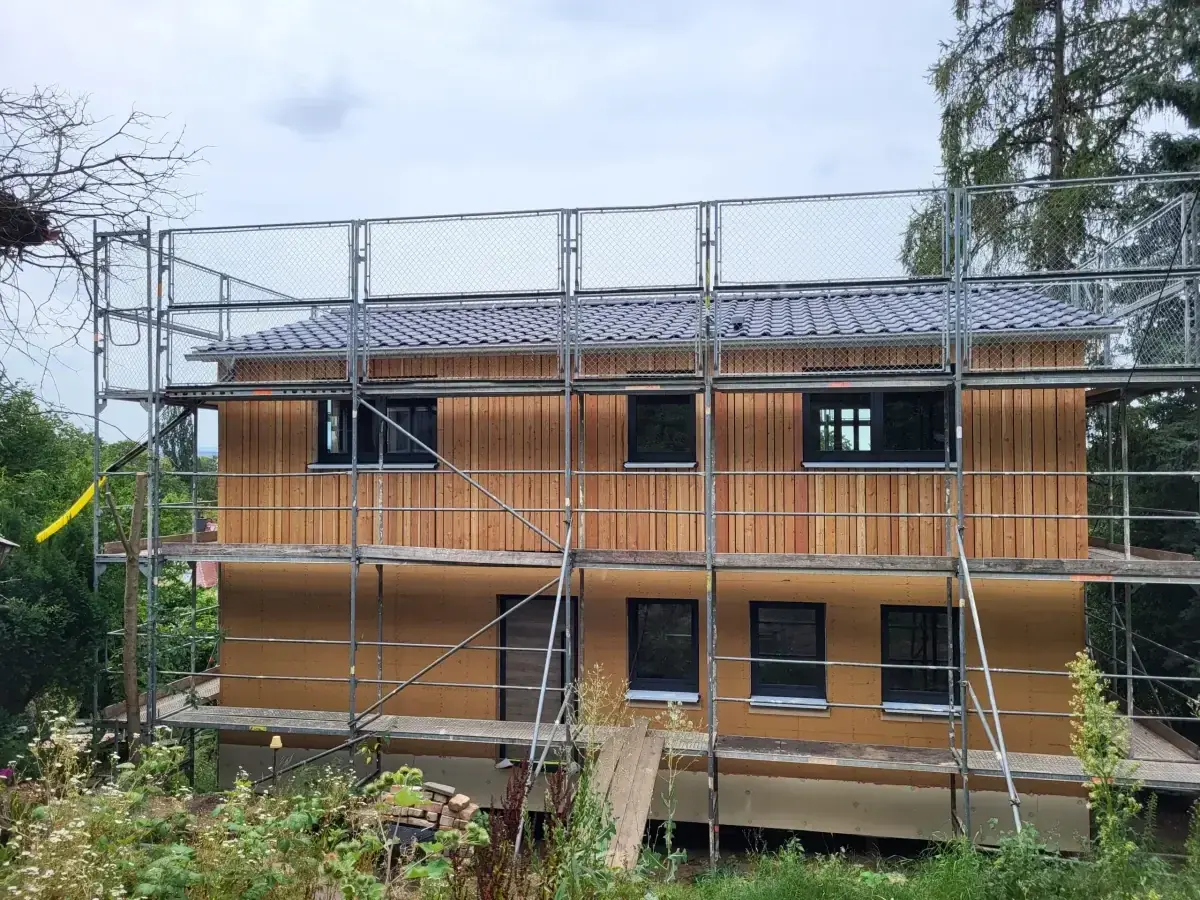 Holzfassade und Innenausbau