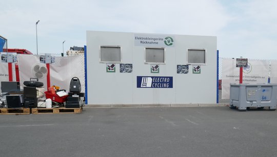 Annahmestelle für Elektro-Altgeräte