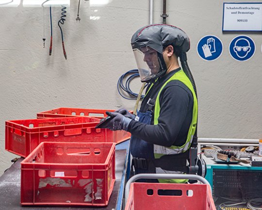 Batterien und Akkumulatoren
