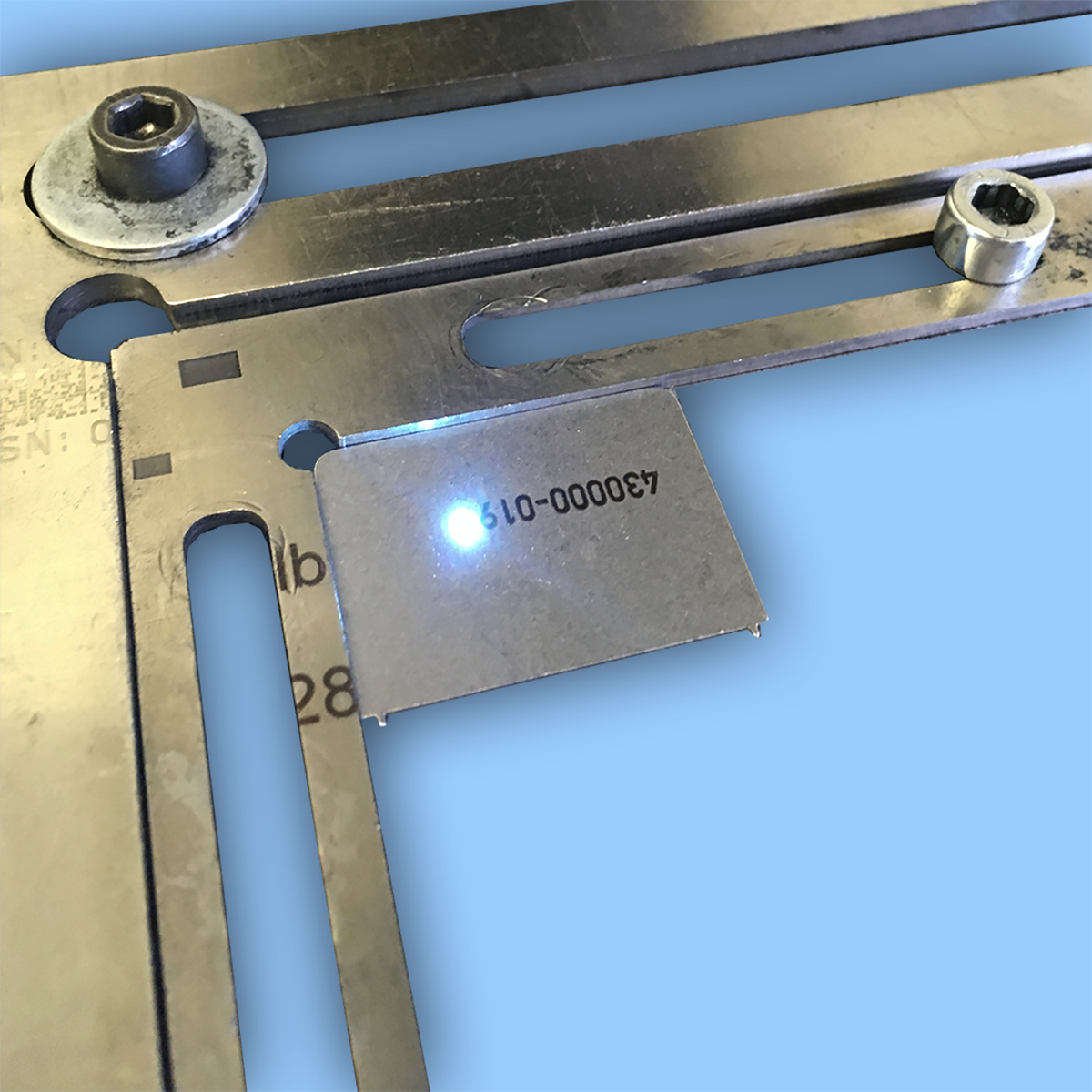 Gravur auf Stahl oder Aluminium