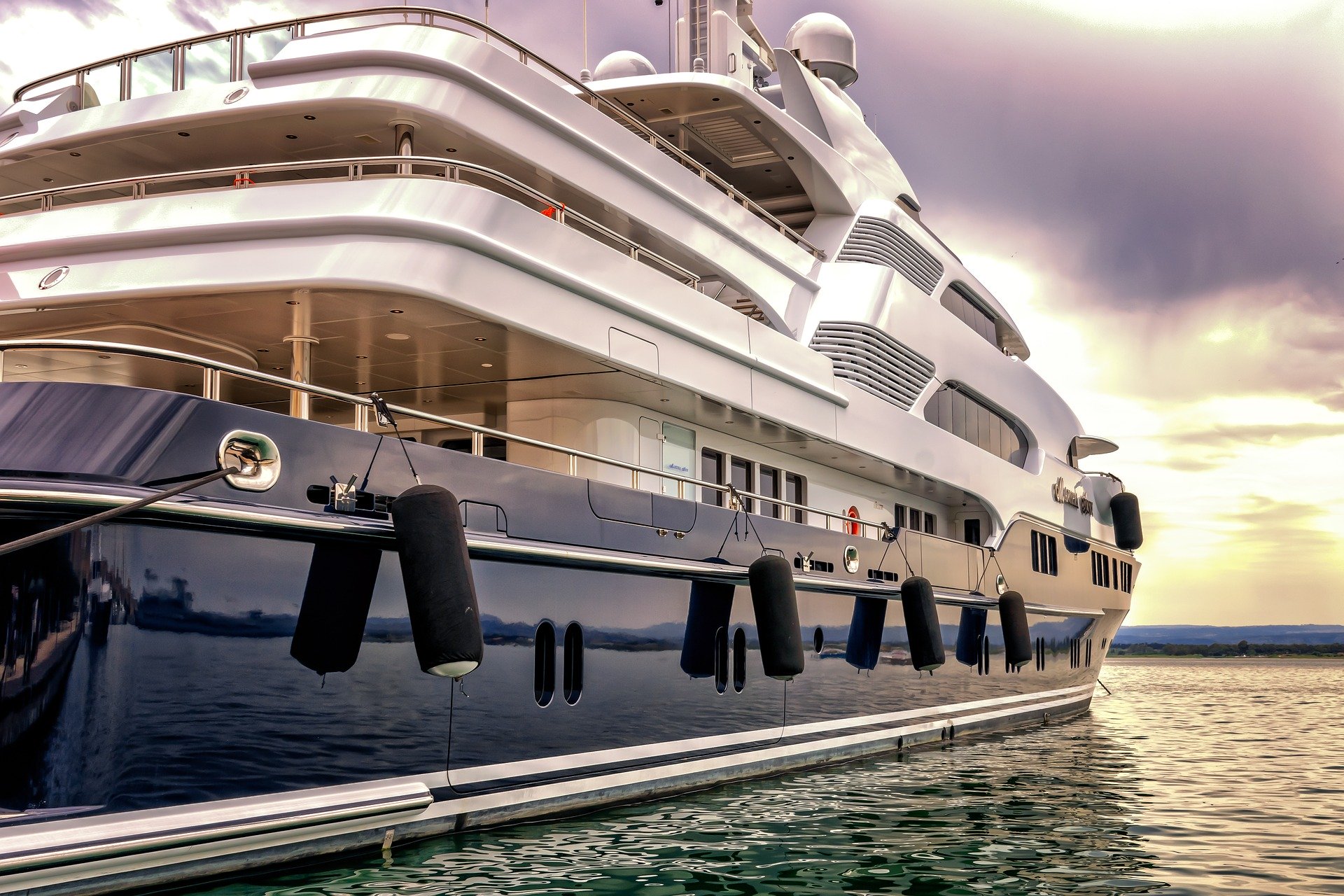 Yachthydraulik und Berufsschifffahrt