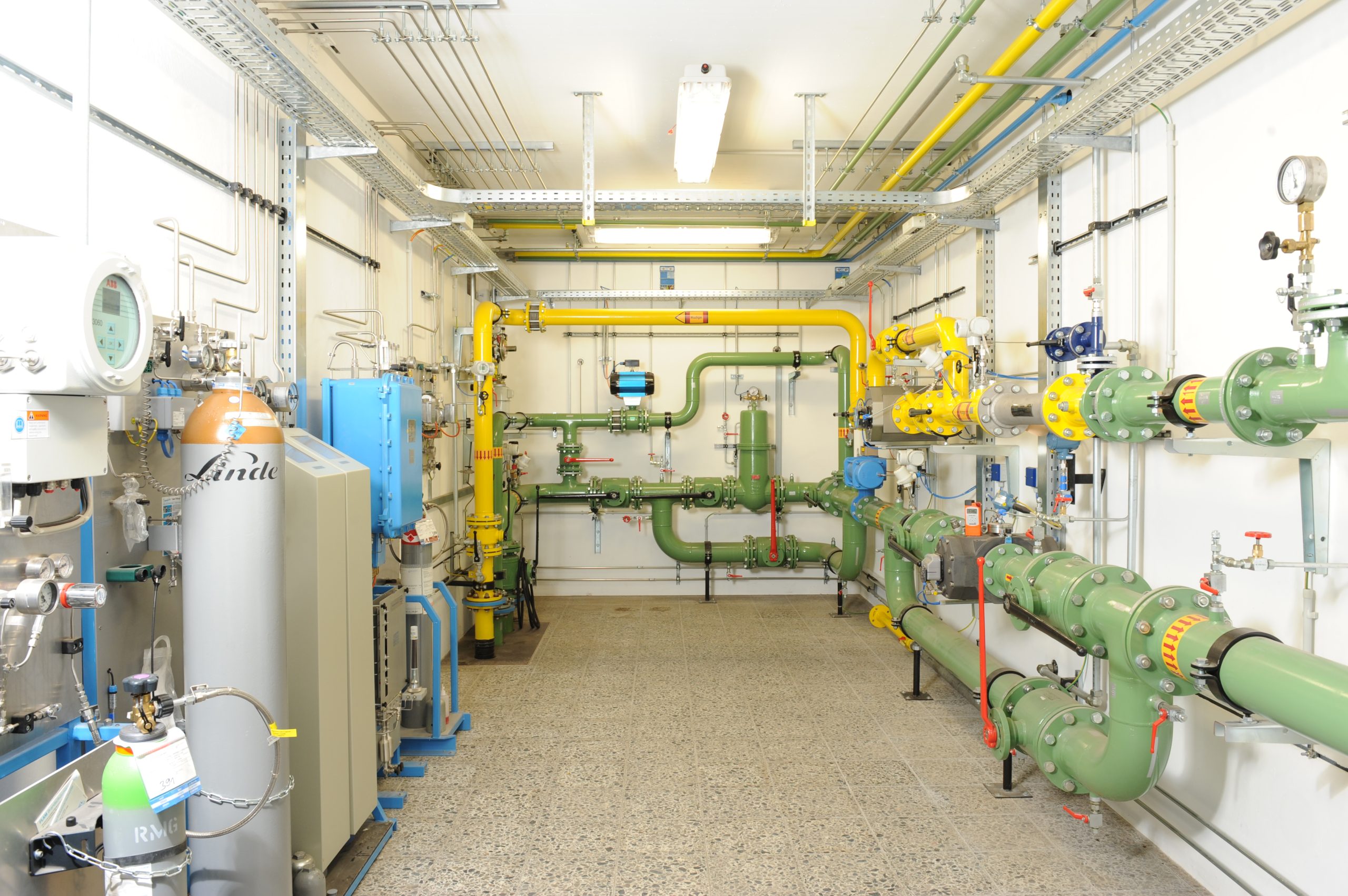 Biomethane and H2 feed-in plant