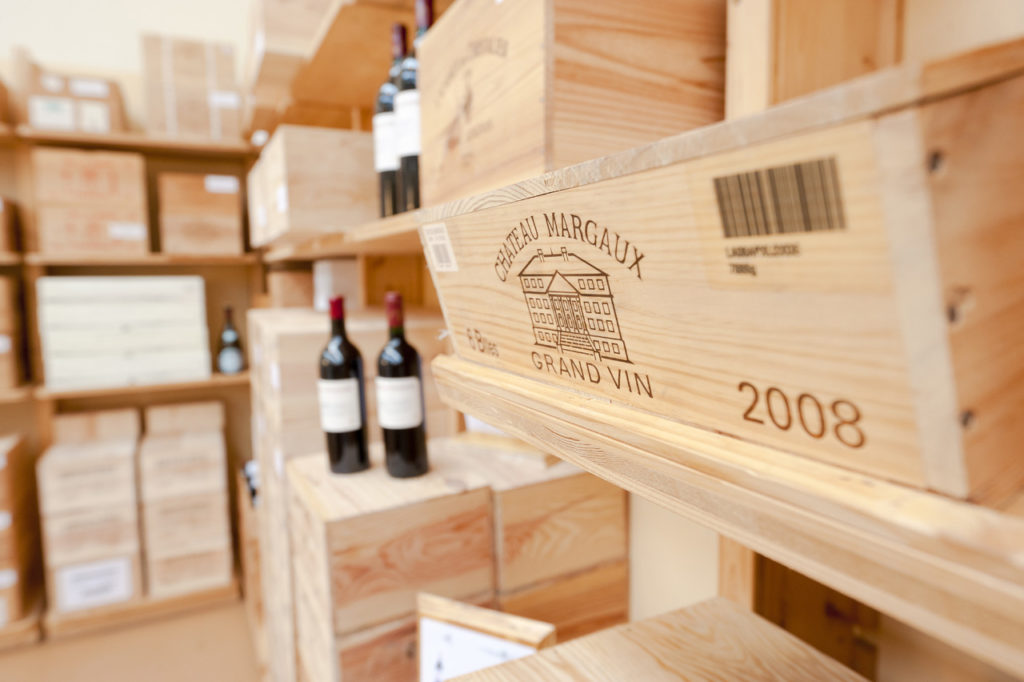 Service und Weinproben