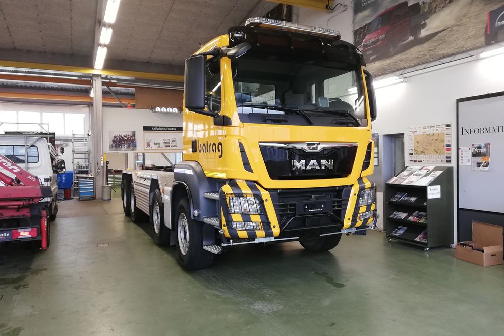 LKW MAN im Maschinenpark