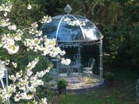 Pavillon aus Eisen