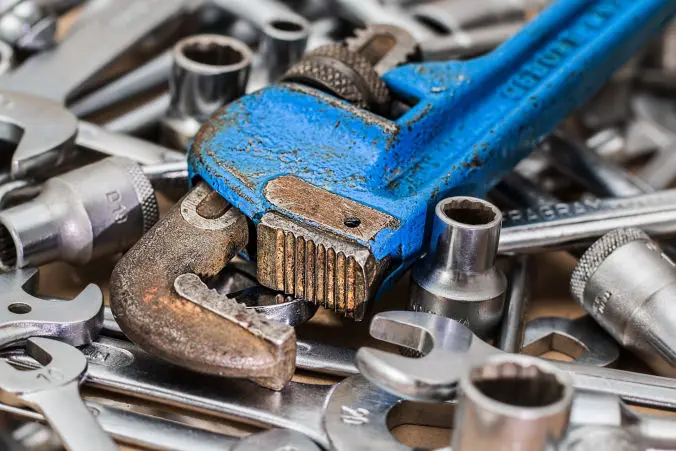 Customer service and commissioning