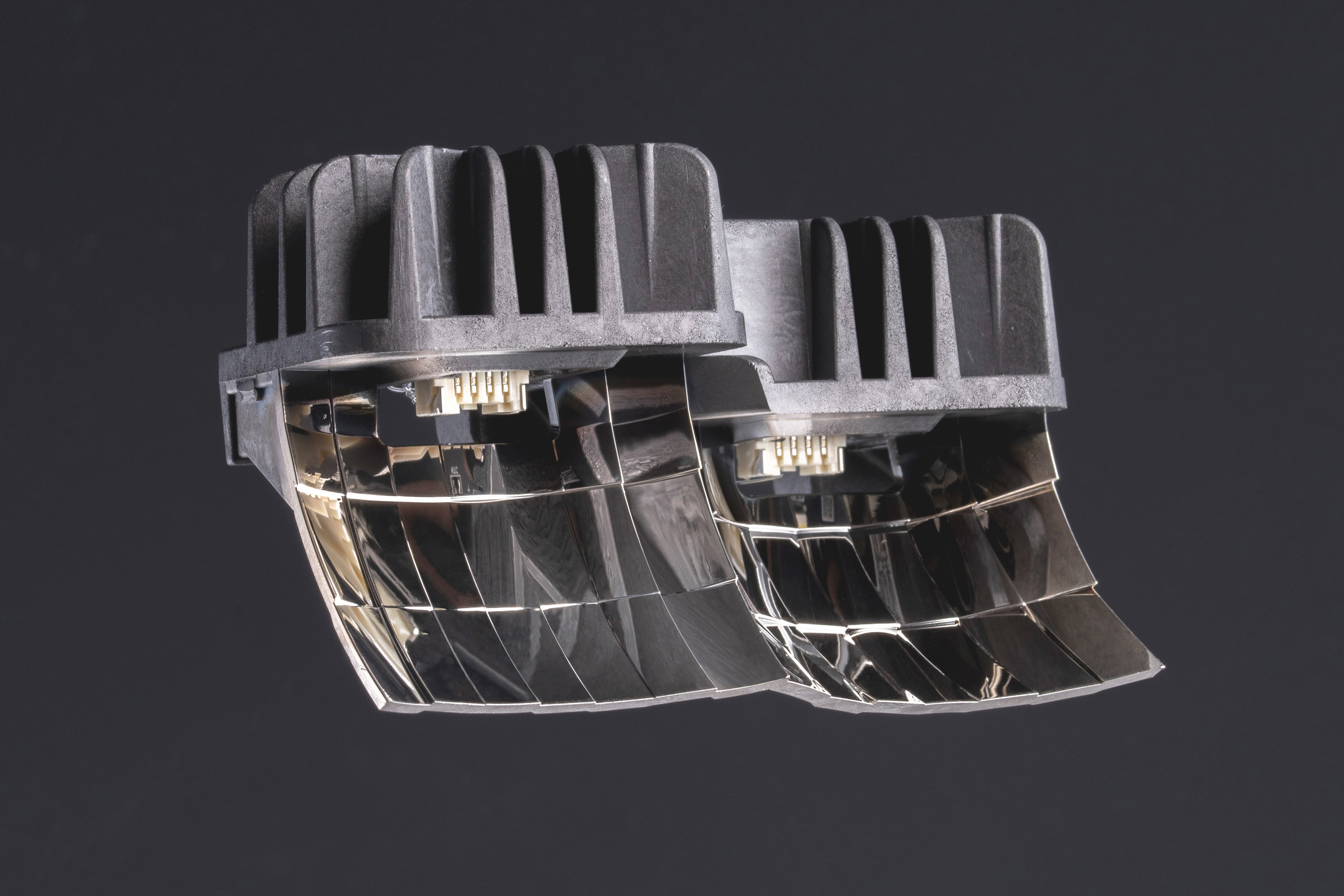 2K reflector LED module with variothermal temperature control