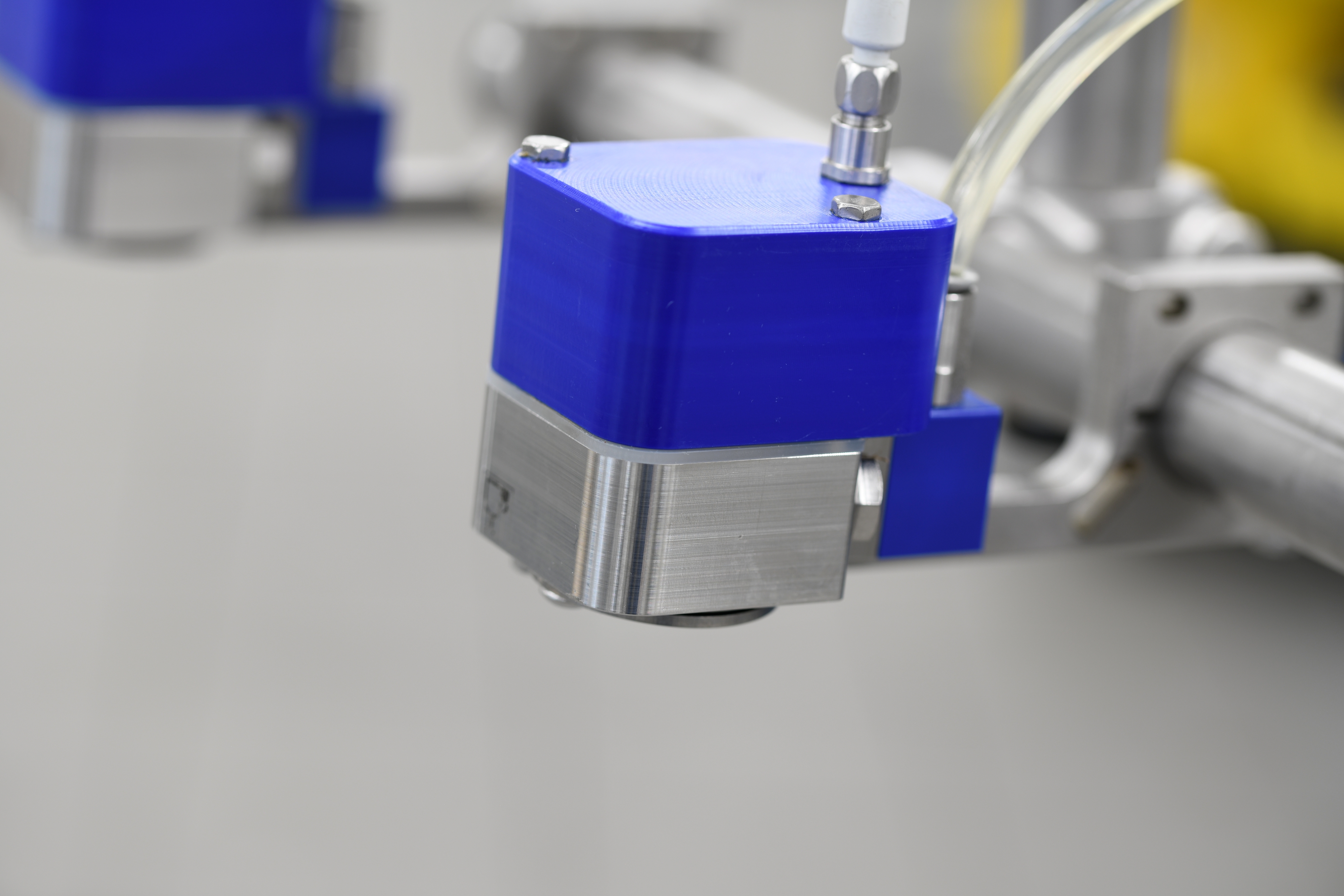 Oil application for baking processes