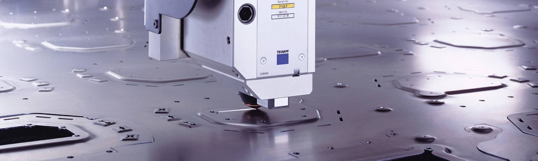 Stanz-/Laserkombinationsmaschine Trumpf TruMatic 7000