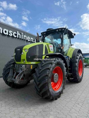 Claas Axion 920 C-Matic Traktor