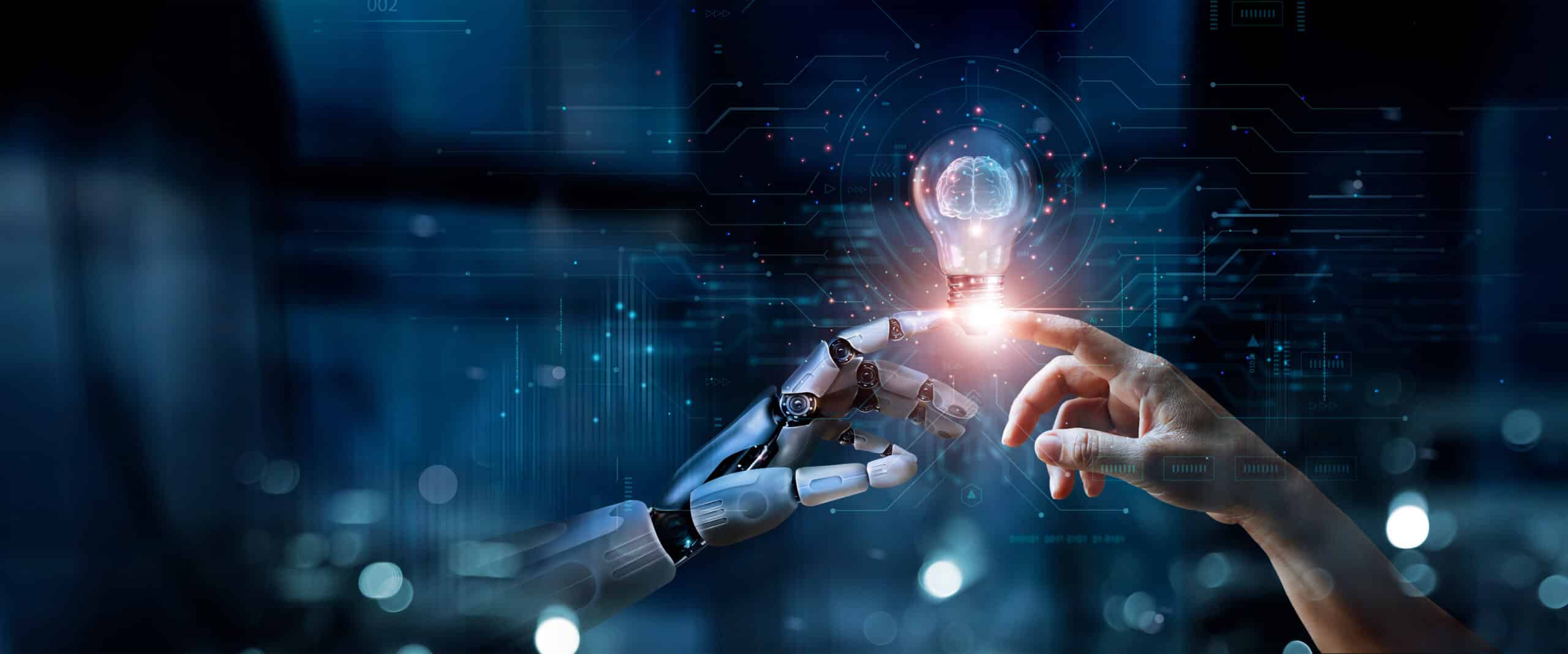 Funktionale Innovationen: Roboterhand und Menschenhand