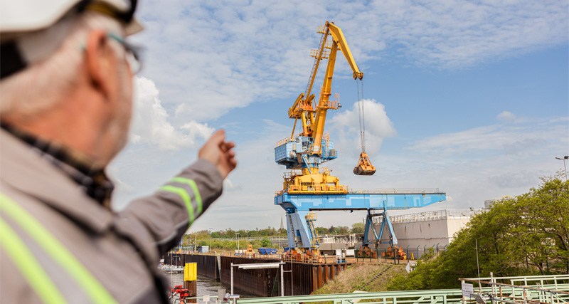 Logistik, Lagerung & Transport