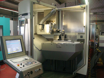 Deckel Maho DMU60 monoblock (5-Achsen)