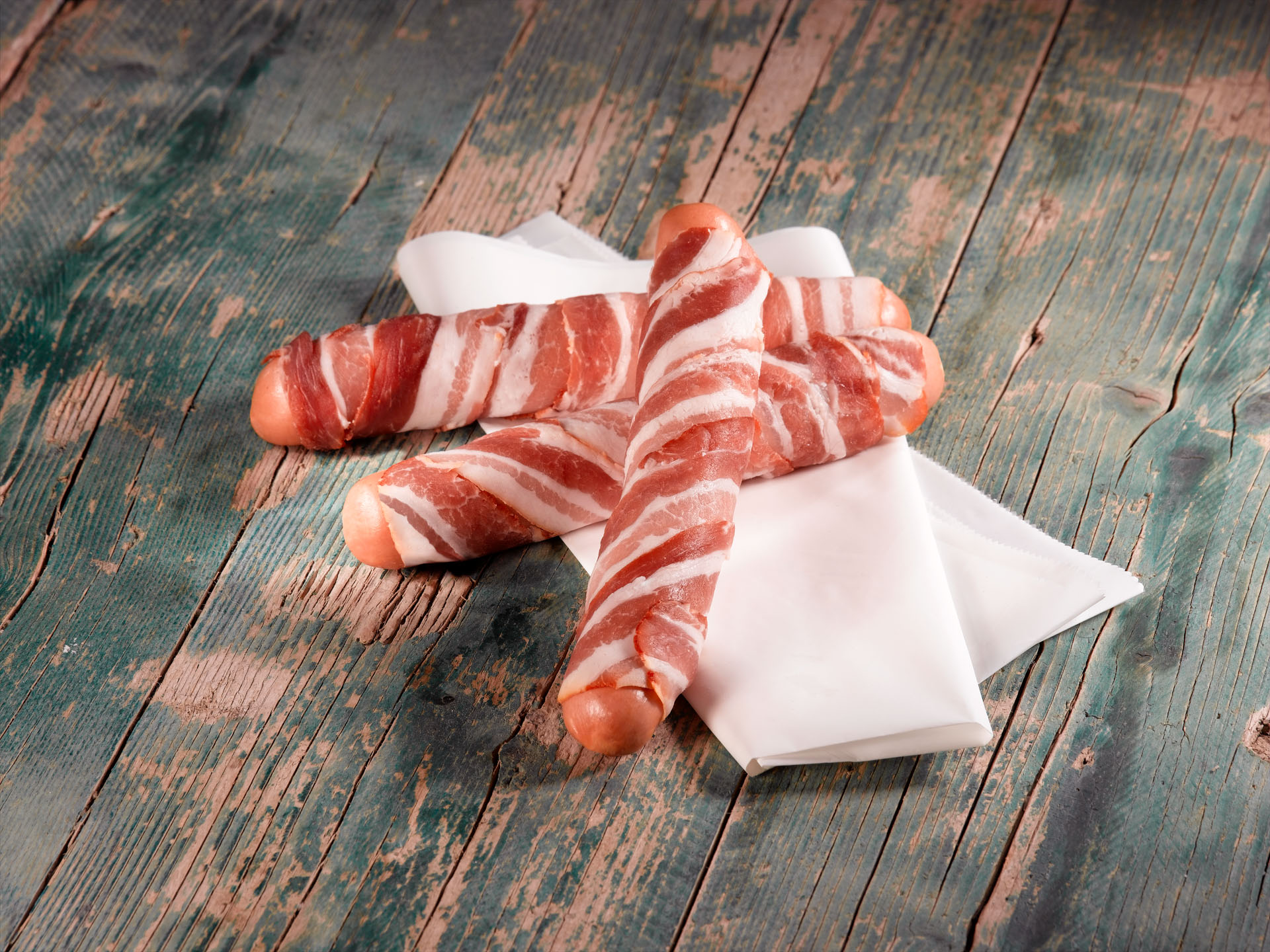 Berner Würstel (roher Speck)