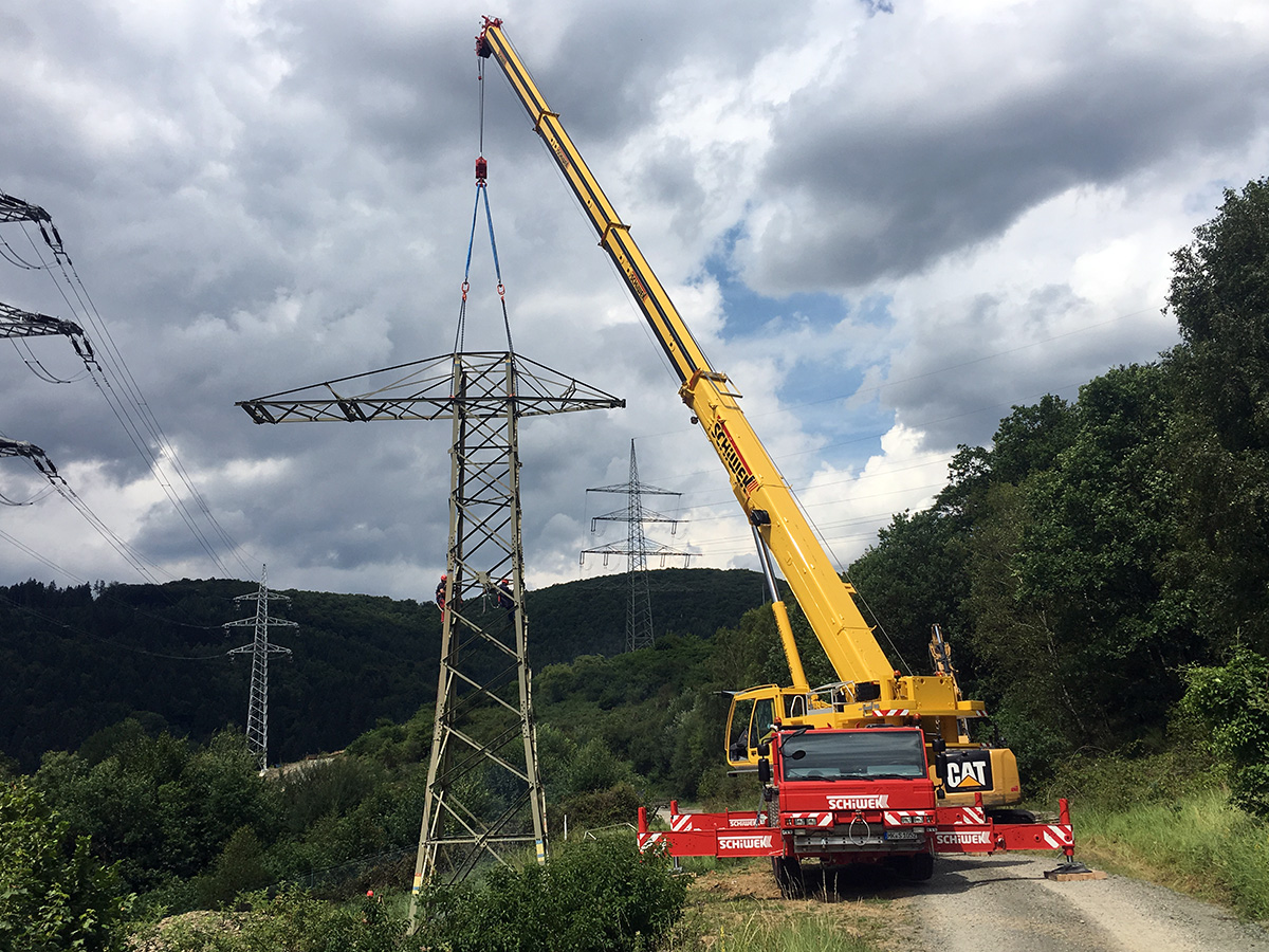 Telescopic mobile crane in operation