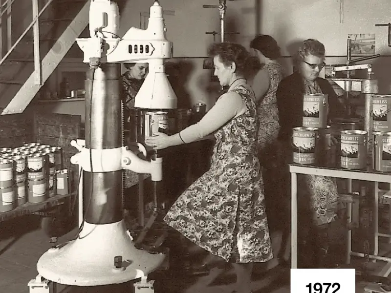 Historischer Brillux Farbeimer (1972)