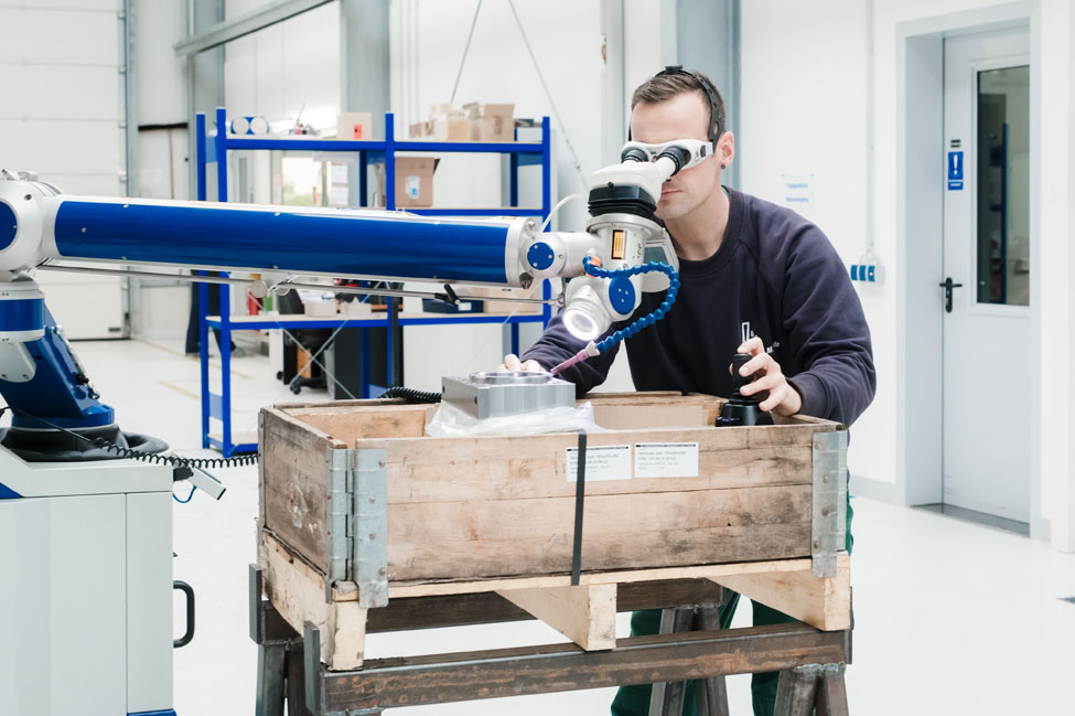 Mobiles Laserschweißen am Werkstück