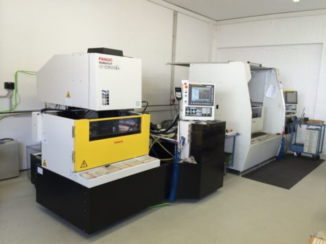 Drahterodiermaschine FANUC Alpha