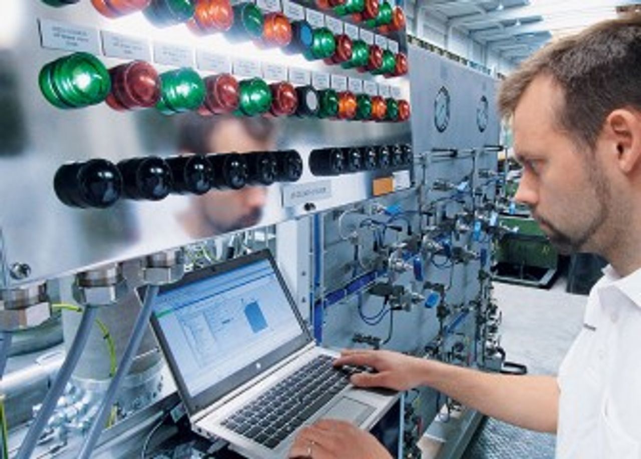 Autoclave reactor system