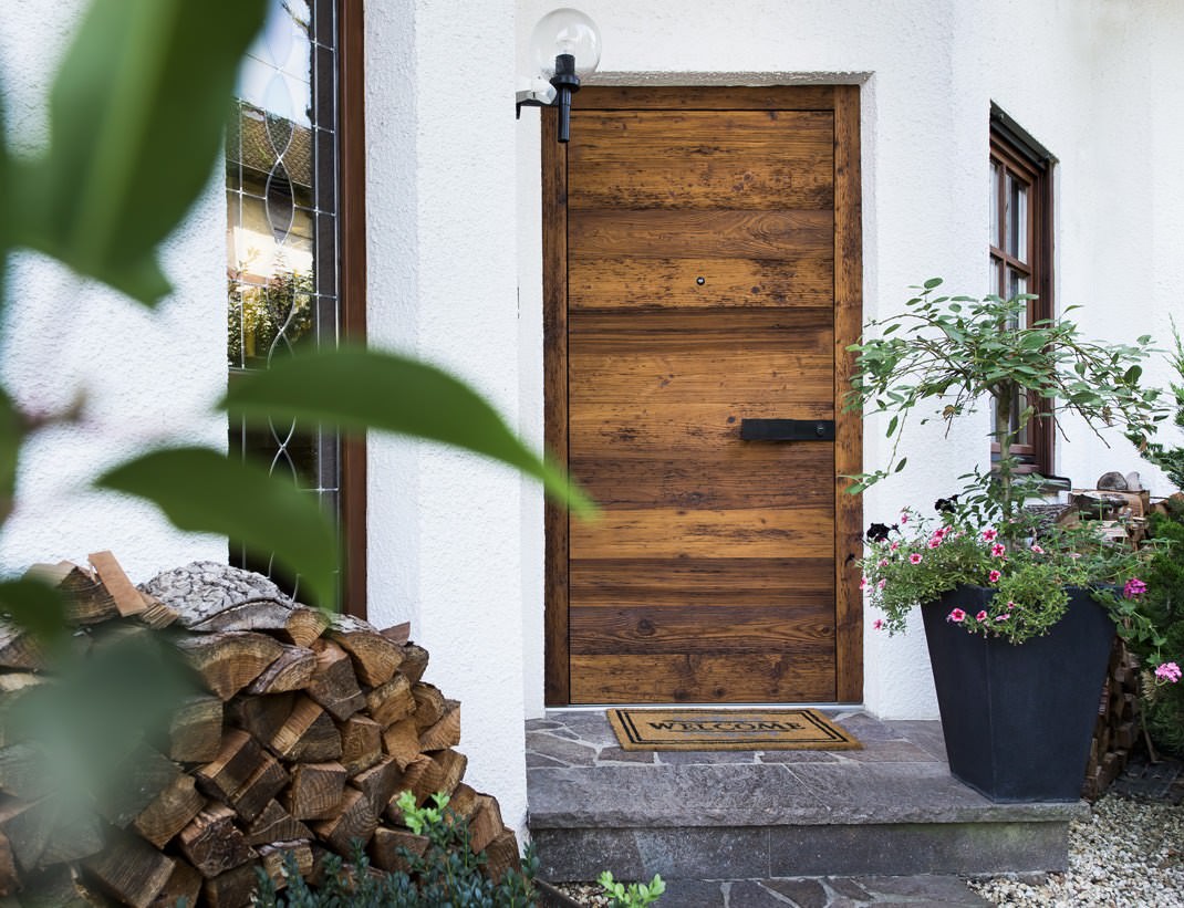 Custom entrance door
