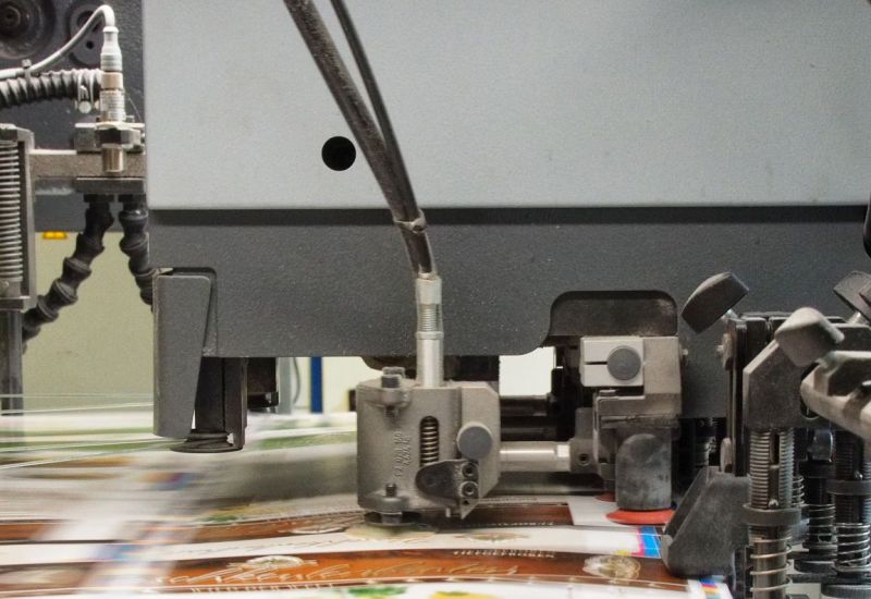 Folding carton production