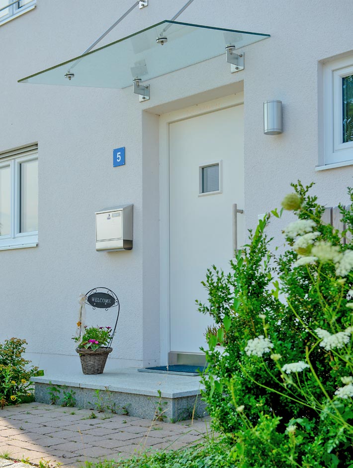 Maßgefertigte Haustür