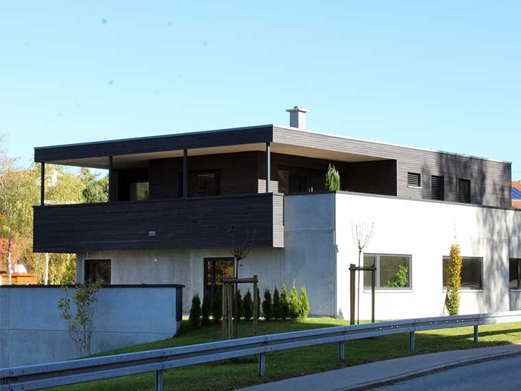 Schlüsselfertiges Holzhaus