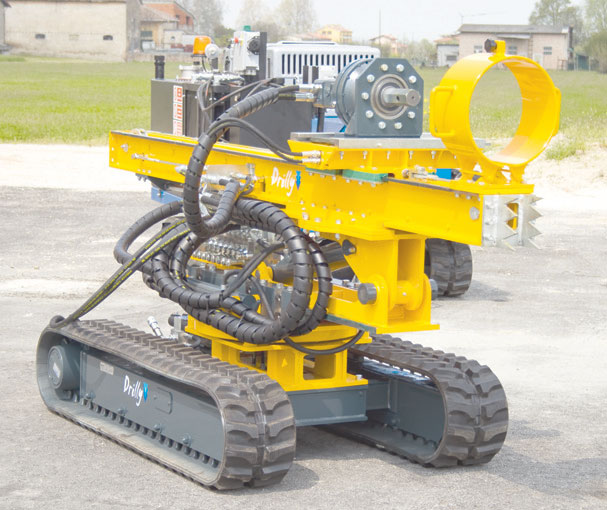 HYDRA DRILLY drilling rig