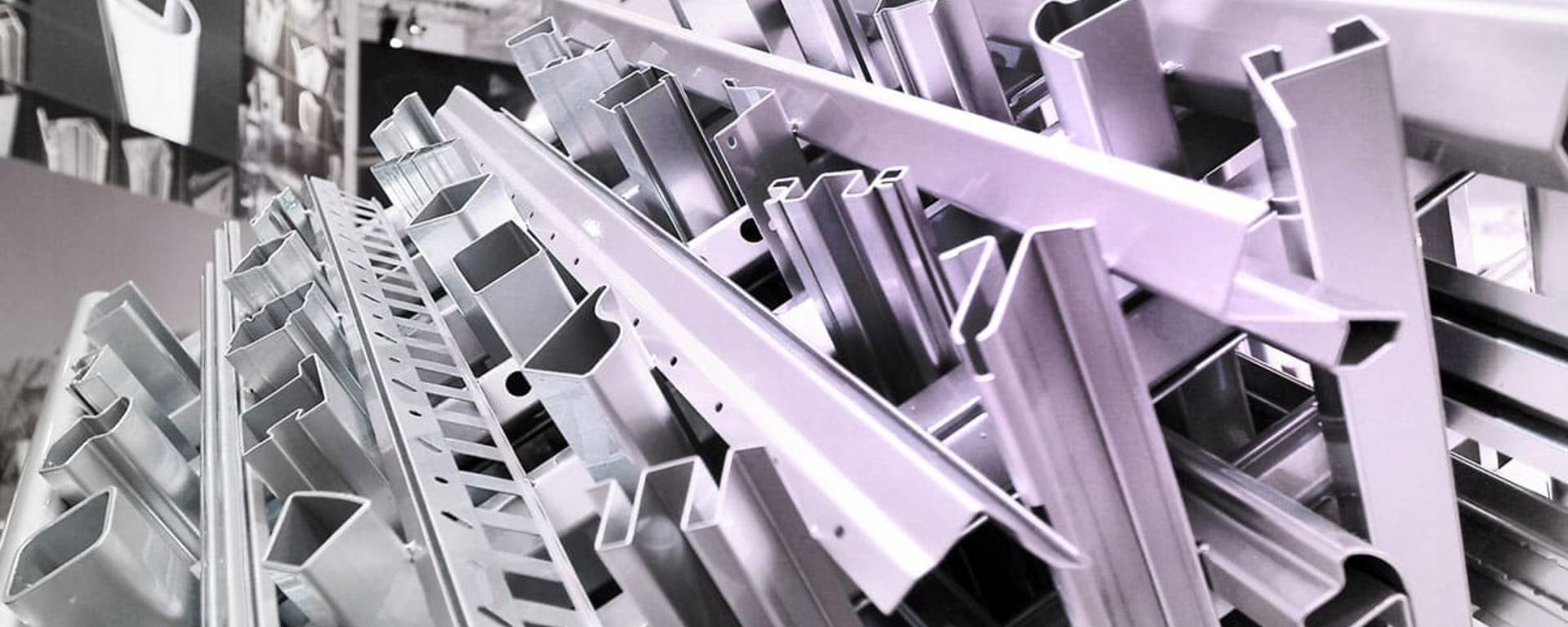 Rollgeformte Stahlprofilmuster