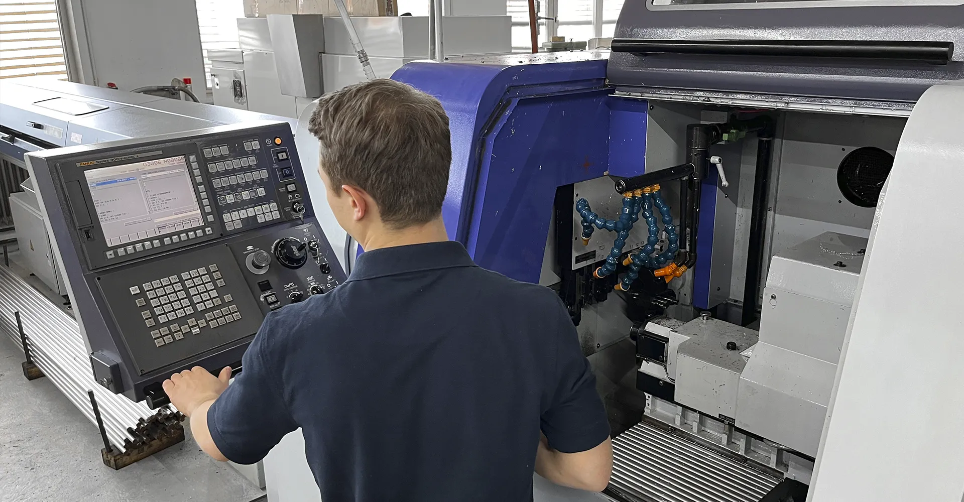 Machine operation in production