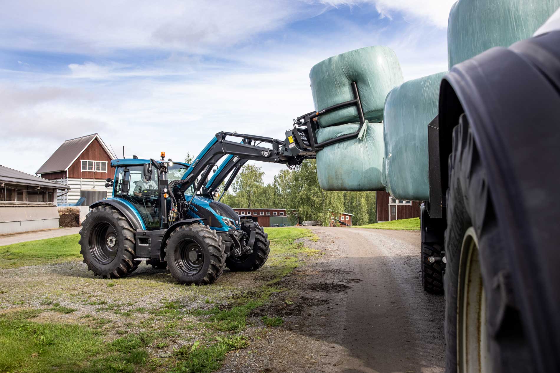 Traktor Valtra G 135 Unlimited