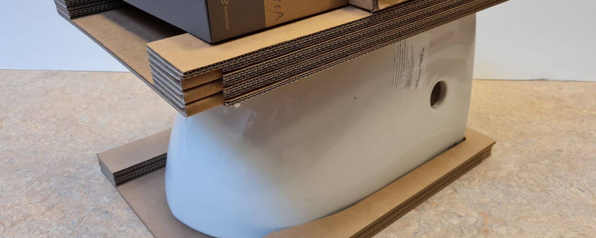 Hersteller für Verpackungen aus Wellpappe und Holz