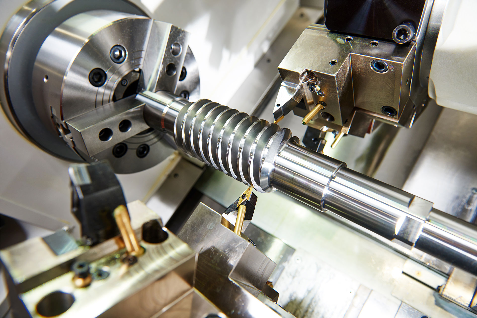 Fertigungsservice der I.M.S. Swiss GmbH