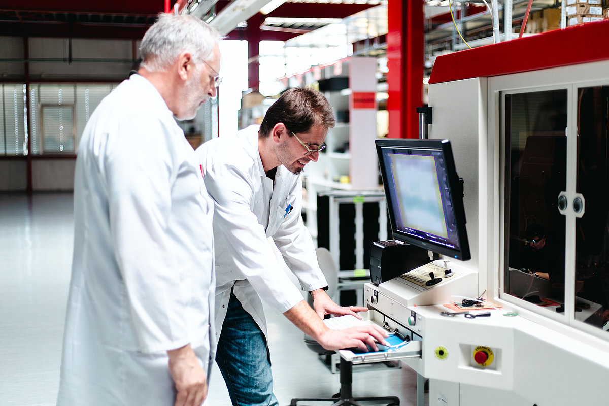 Fertigung & Entwicklung mechatronischer Systeme