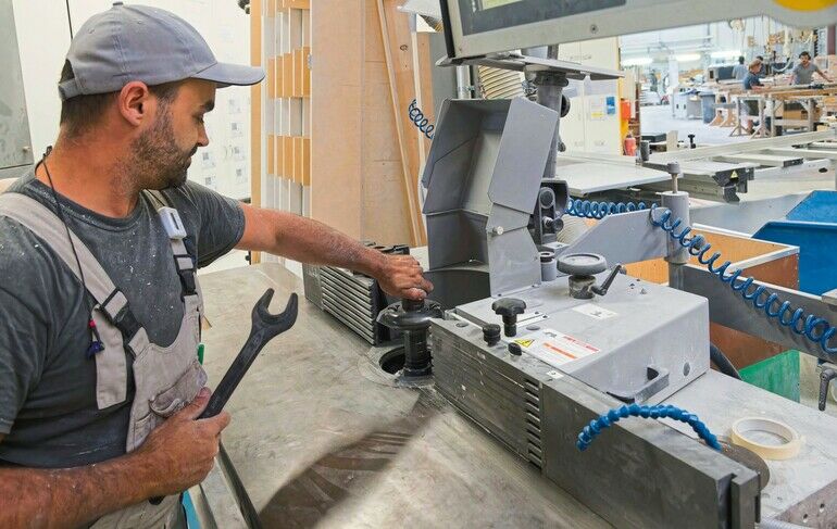 Machines in use at the Moser joinery