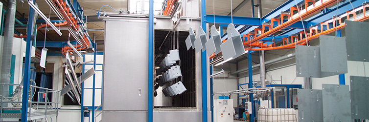 Durchlaufreinigungsanlage mit Haftwassertrockner