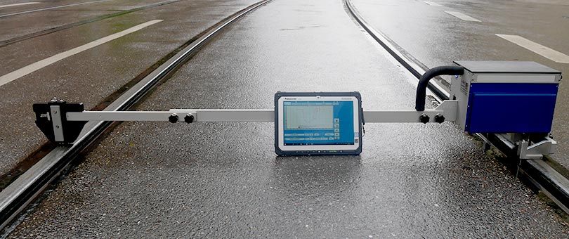 DQM3 Tram für Rillenschienen