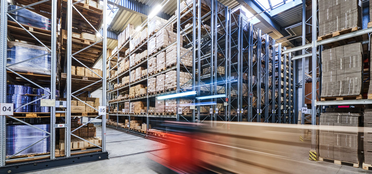 Lager und Logistik