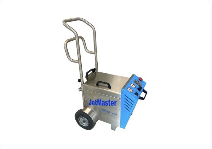 JetMaster – Tiefenreinigung luftgekühlter Wärmetauscher