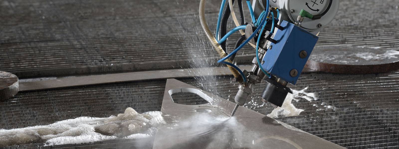 Wasserstrahlschneiden in der Fertigung